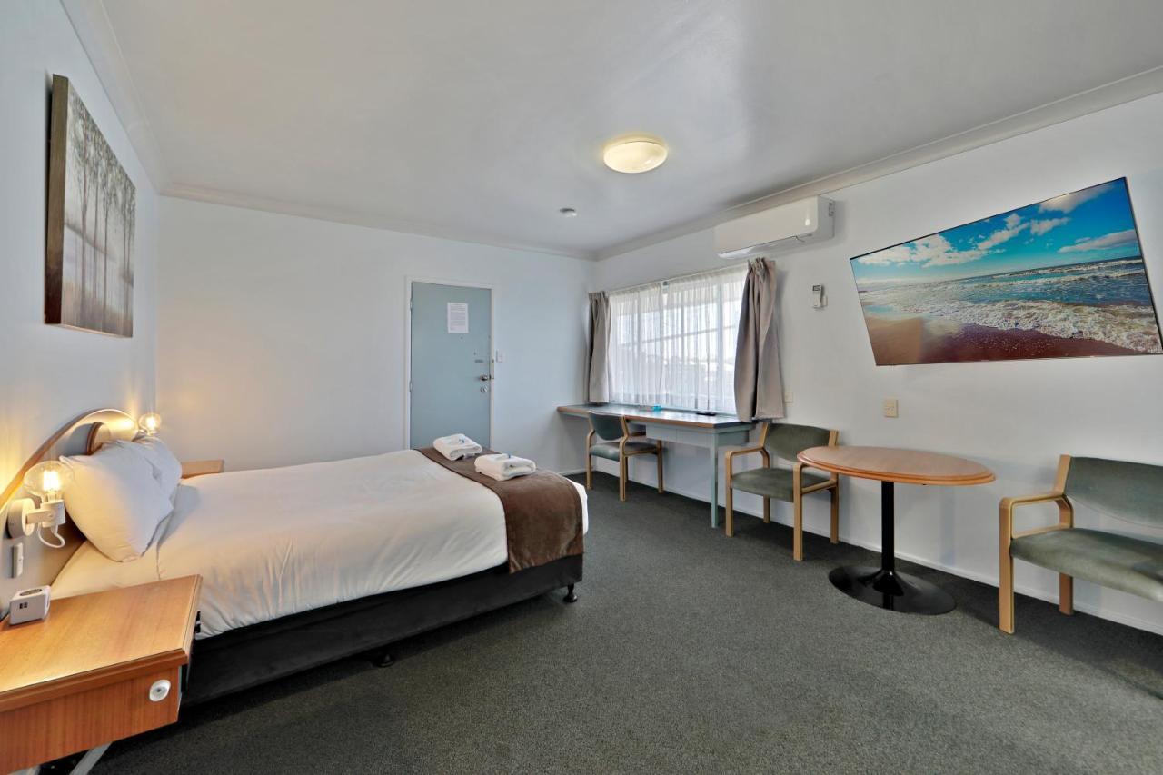 Oscar Motel Bundaberg Esterno foto