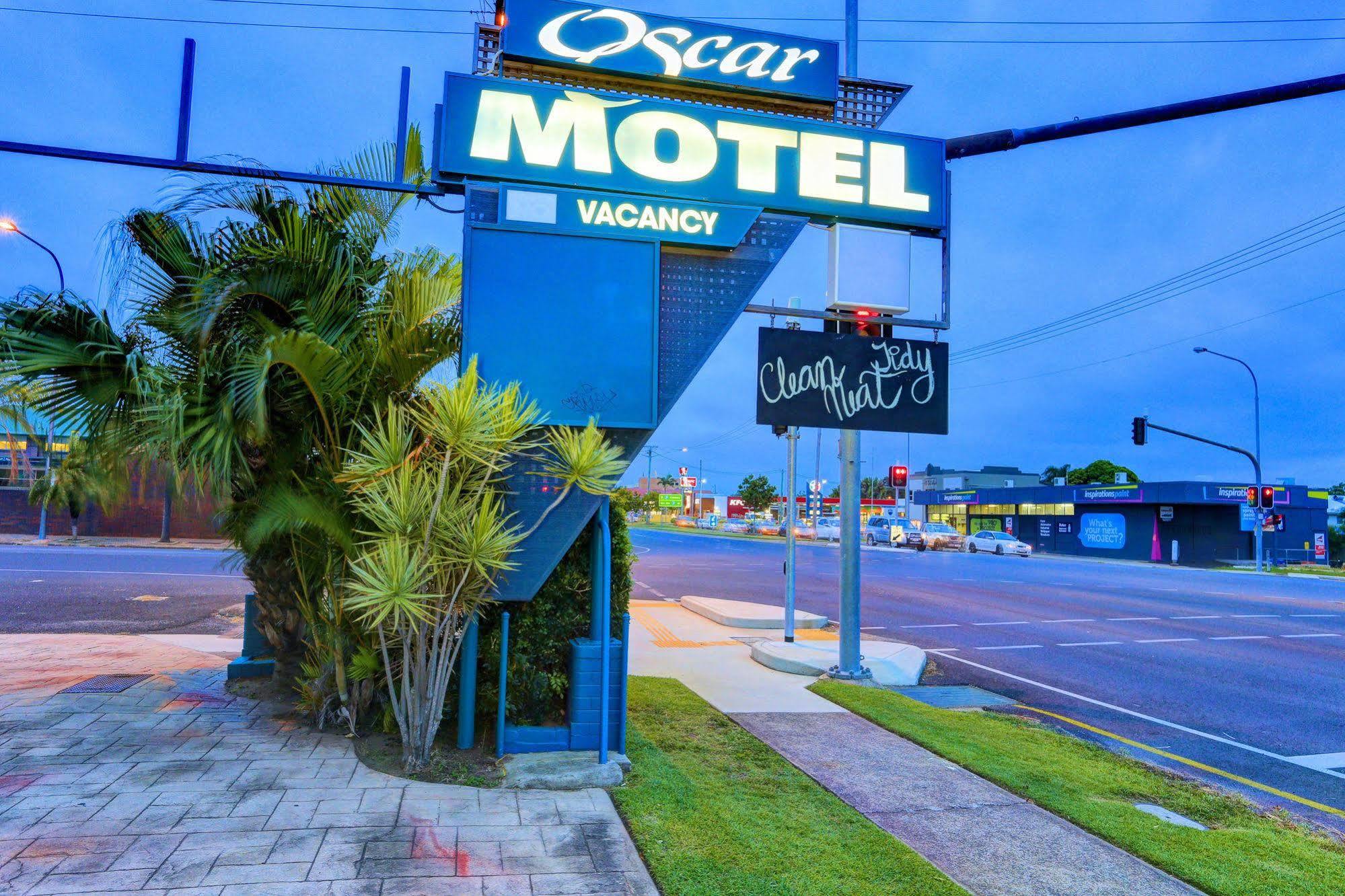 Oscar Motel Bundaberg Esterno foto