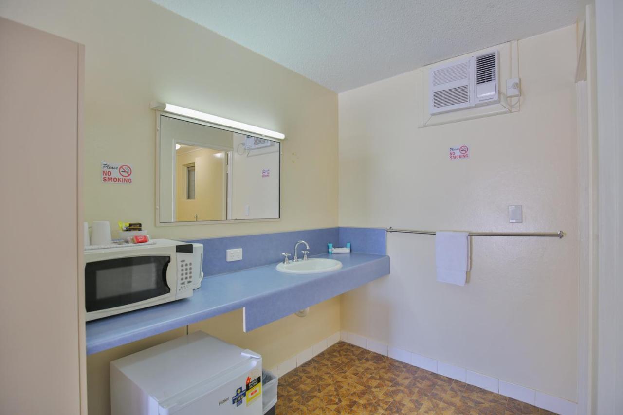 Oscar Motel Bundaberg Esterno foto